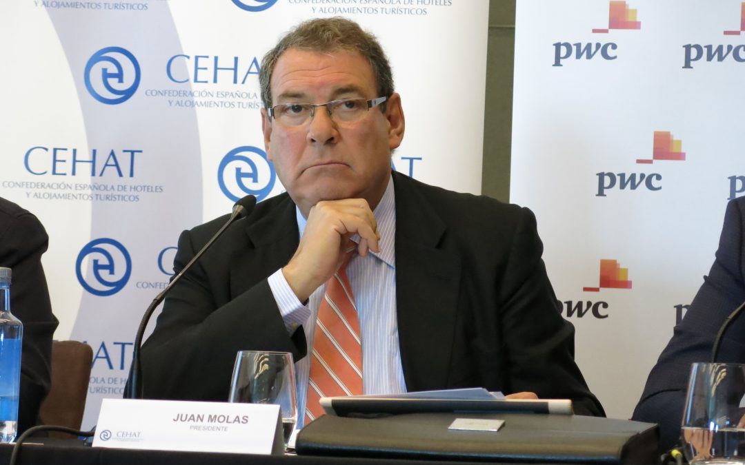 Joan Molas: “Si Airbnb no colabora con el Estado, habrá que caparla”