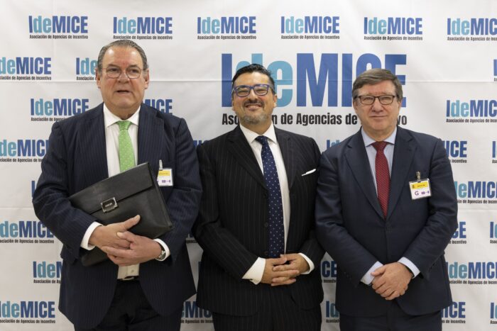 Juan Molas, Iñaki Collado y Carlos Abella